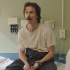 Película: Dallas Buyers Club (2013) Ron Woodruff es un cowboy de rodeo de Texas al que le diagnostican VIH y le dan 30 días de vida. Peso: perdió 23 kilos para interpretar al personaje.