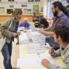 5c8b6811240000f7054d66b5