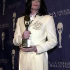 En la 16ª ceremonia del Rock and Roll Hall of Fame Induction Ceremony.