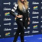 5c8b5e352300005300e8044c