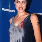 5c8b688d3b000002076d83a8