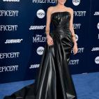 HOLLYWOOD, CA - MAY 28: Actress Angelina Jolie arrives at the World Premiere Of Disney's 'Maleficent' at the El Capitan Theatre on May 28, 2014 in Hollywood, California. (Photo by Frazer Harrison/Getty Images)