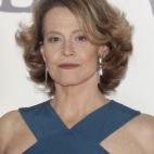 5c8ad8f620000045046fdb98