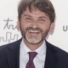 5c8ad8ff230000dd0423d0ff