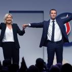 Marine Le Pen y Jordan Bardella, el pasado 5 de noviembre en Par&iacute;s, en la proclamaci&oacute;n del segundo como l&iacute;der de AN.