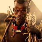 (c) Diego Arroyo Méndez, España, Categoría Sonrisas, Competición abierta, Sony World Photography Awards. Título de la imagen: Hamer Man Descripción de la imagen: Este hombre recoge madera para construir una cerca protectora para el ganad...