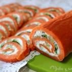 Ingredientes: pimientos de piquillo, huevos, harina, levadura, un yogur natural, aceite de girasol, sal, pimienta molida, queso crema, lechugas variadas o r&uacute;cula y nueves. Prep&aacute;ralo siguiendo estos pasos