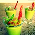 ngredientes: guisantes cocidos, apio, agua, sal, pimienta negra, aceite de oliva virgen y jam&oacute;n ib&eacute;rico. Prep&aacute;ralos siguiendo estos pasos