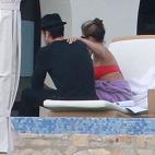 5c8a6470230000dd04230bc9