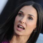 Demi Moore at the premiere of "The Joneses" in Los Angeles on Thursday, April 8, 2010. En la foto con la boca abierta