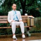 “¡Corre, Forrest, Corre!”. Las sneakers blancas con el logo de Nike en rojo de Forrest Gump (1994) hicieron historia. Consciente del éxito de las deportivas clásicas, el gigante deportivo ha decidido reeditar este año el modelo Cortez NM.