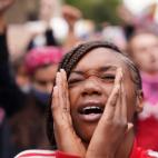 5f6d9ffb280000ca1f9d351f