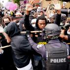 5f6d9fe0240000a21e1ede95