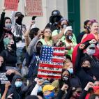 5f6d9fd5240000a71e1ede94