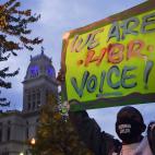 5f6d9fc7240000a71e1ede93