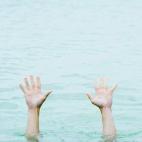 Cinco probabilidades de entre 100.000, cinco veces mayor que resultar agraciado el lunes, según Olga Julià de Ferran, profesora del Departamento de Probabilidad, Lógica y Estadística de la Universidad de Barcelona.