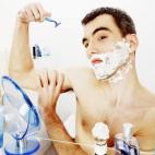 Se calcula que hay, aproximadamente, 1 probabilidad de entre 6.585 de cortarte cuando te afeitas