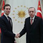 5f6dc719240000ee1e922e24