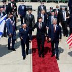 5f6dc5f0240000961e1ededa