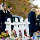 5f6dc72e250000ef039d8d42