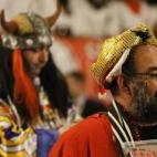 5c8b574d2400006d054d3c42