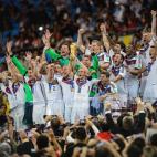 En junio se celebró la Copa del Mundo de fútbol 2014 en Brasil. En la final Alemania se impuso a Argentina por 1-0, después de hacer un gran campeonato. La selección española, que era la campeona del mundo y una de las favoritas para revali...