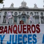 Manifestación ante el Tribunal Supremo en Madrid.