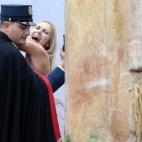 5c8a99f42300007f01234ff6