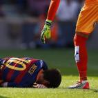 Lionel Messi cayó lesionado el sábado 26 de septiembre en el partido del Barcelona contra el Las Palmas en la liga española.
