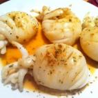 Los ingredientes necesarios son: Sepias pequeñas Pimentón dulce Consulta la receta completa en CookPad