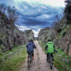 Si quieres alejarte de las aglomeraciones, los viajeros recomiendan dar un paseo por las Vegas del Guadiana. Sentir la brisa en la cara de este paraje cercano al río hará que te despreocupes de todo el estrés.