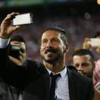 En la SuperCopa de España, en el Vicente Calderón.