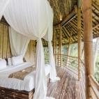 Aquí puedes ver la casa de bambú al completo