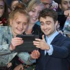 5c8a3885250000e203c8c347