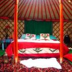 Aquí puedes ver más fotos de esta tienda al estilo mongol en plena Andalucía