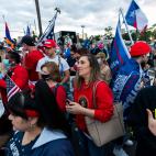 5f7c189d220000ad8f82c17e