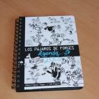 Es bonita, divertida (tiene los dibujos de los Fraguas, padre e hijo, ¿cómo no iba a serlo?) y encima, solidaria. Los dibujantes y humoristas la han dibujado en beneficio de SEO/Bird Life, que vela por la conservación de los pájaros. Cuesta ...