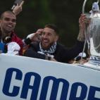 5c8aa9e7360000c81a6bd475