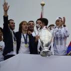 5c8aa9e92300007f01237676