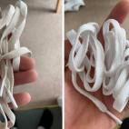 Usar un quitagrasas; colocar los cordones y rociarlos bien con el producto, a continuaci&oacute;n hay que frotarlos bien y exprimirlos. Dejar actuar el quitagrasas durante unos cinco minutos. A continuaci&oacute;n, agarrar un extremo del cord&oa...