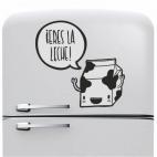 Un vinilo decorativo para decorar tu nevera, la puerta de la habitación o una pared de casa, como los de STICKWAY.