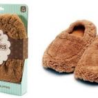 Estas zapatillas térmicas harán que hasta el más inquieto quiera pasar una tarde en casa. Hechas con lana polar y rellenas de semillas de lino tratado, sirven para proporcionar calor en invierno y frío en verano. Es tan sencillo como meterla...