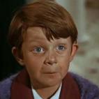 Rodó la película cuando tenía ocho años y no fue su primer trabajo. Igual que su compañera de reparto había participado en The Three Lives of Thomasina (1963). Tras Mary Poppins participaría solo en una película más. Michael murió a lo...