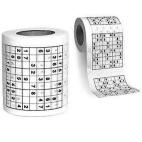Hay lugares a los que no se puede ir con prisas y para lograr que el WC sea uno de ellos, nada mejor que este rollo de papel higiénico Sudoku. De Curiosite .