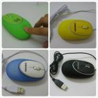 Perfecto para eliminar esas incontrolables ganas de aporrear el ratón cuando algo no sale bien en el trabajo. Vía sonuo.