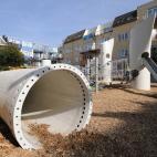 En Rotterdam, en el parque Wikado, podemos encontrar cinco aspas de molino eólico desechadas convertidas en un espacio lleno de laberintos, túneles, torres y toboganes que sólo llaman a la diversión.