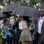 5c8b3bf0250000e203ca5bde