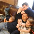 5c8a8c2c250000bd0581469c