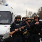 Policías en Porte de Vincennes.