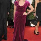 5c8aa2a6250000bd05816f32